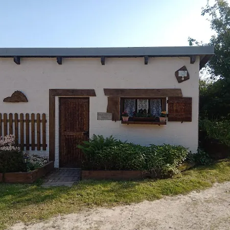 אוהל מפואר La Tiote Roulotte